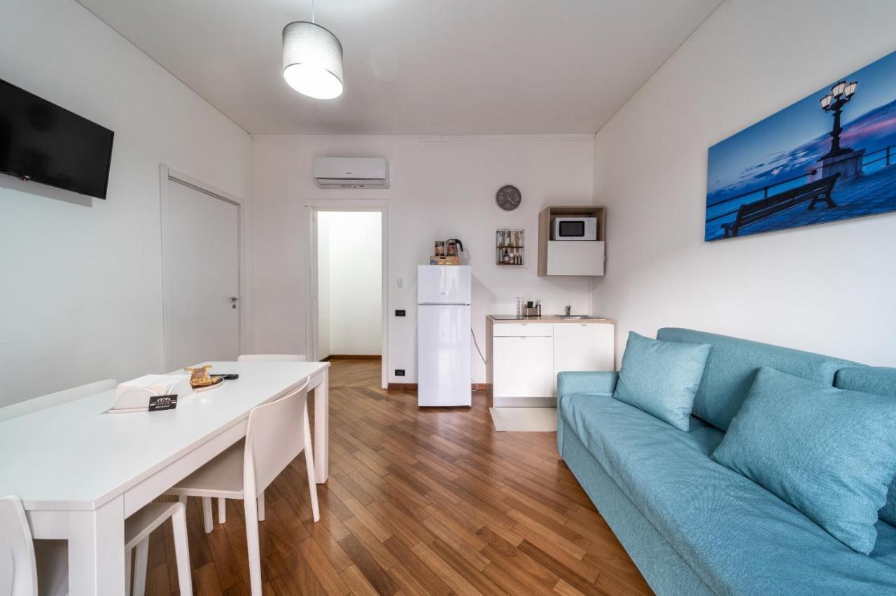 Dante 138 Class Rooms & Apartments Бари Екстериор снимка